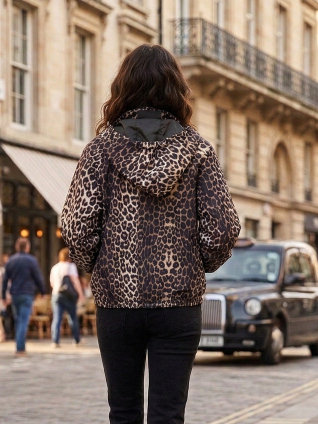 Chaqueta Cortavientos con Estampado de Leopardo