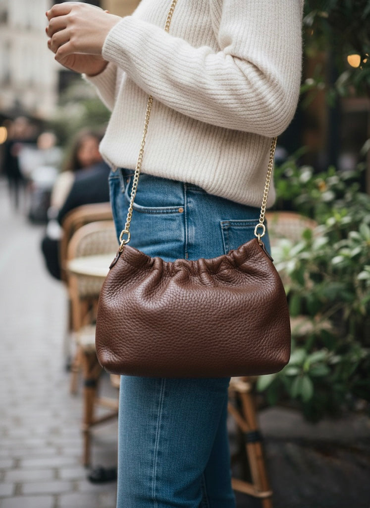 Bolso Bandolera de Cuero Bombonera 'Parisian Chic'