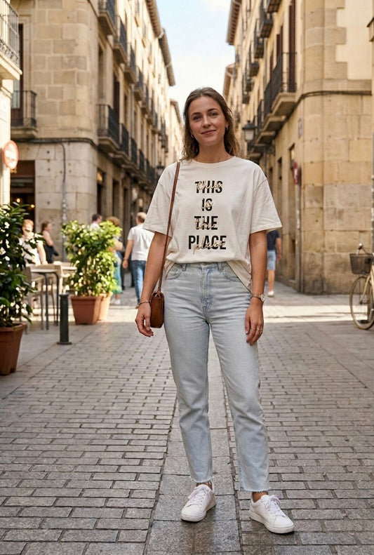 Camiseta blanca con letras