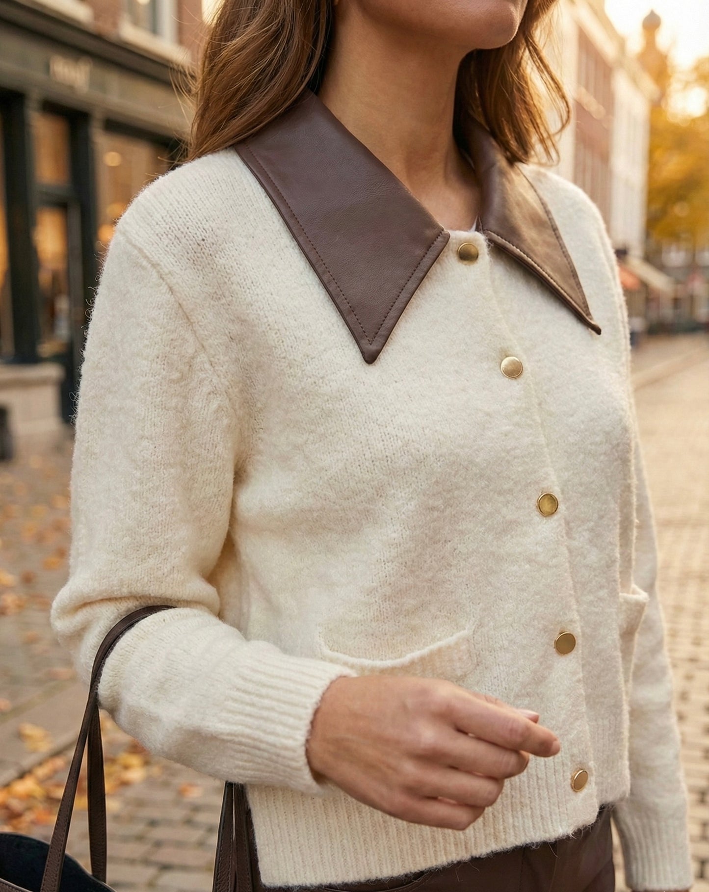 Cárdigan de Punto 'Roma' con Cuello en Contraste Efecto Piel - Blanco crema/Marrón