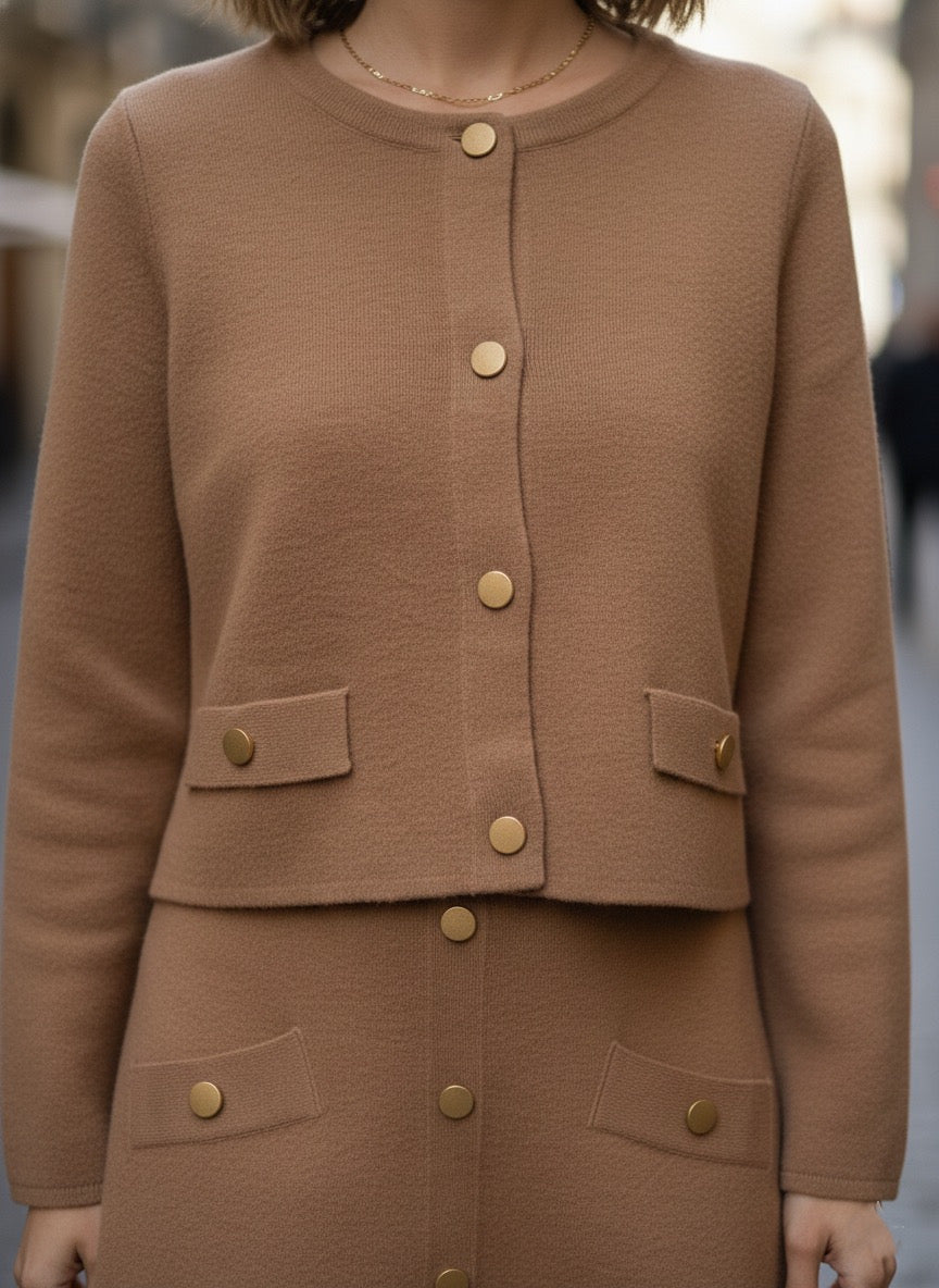 Conjunto de Jersey y Falda de Punto Beige