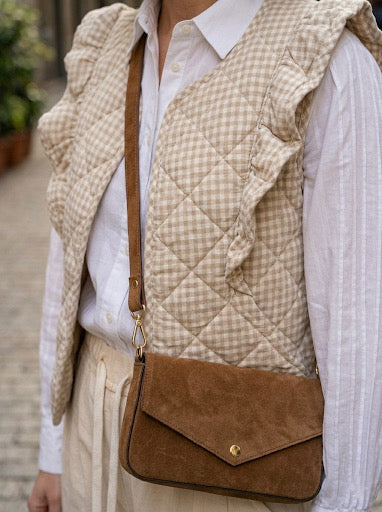 Chaleco Acolchado Vichy con Volantes