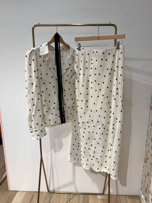 CONJUNTO DE LUNARES
